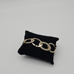 gold tone oval link bracelet